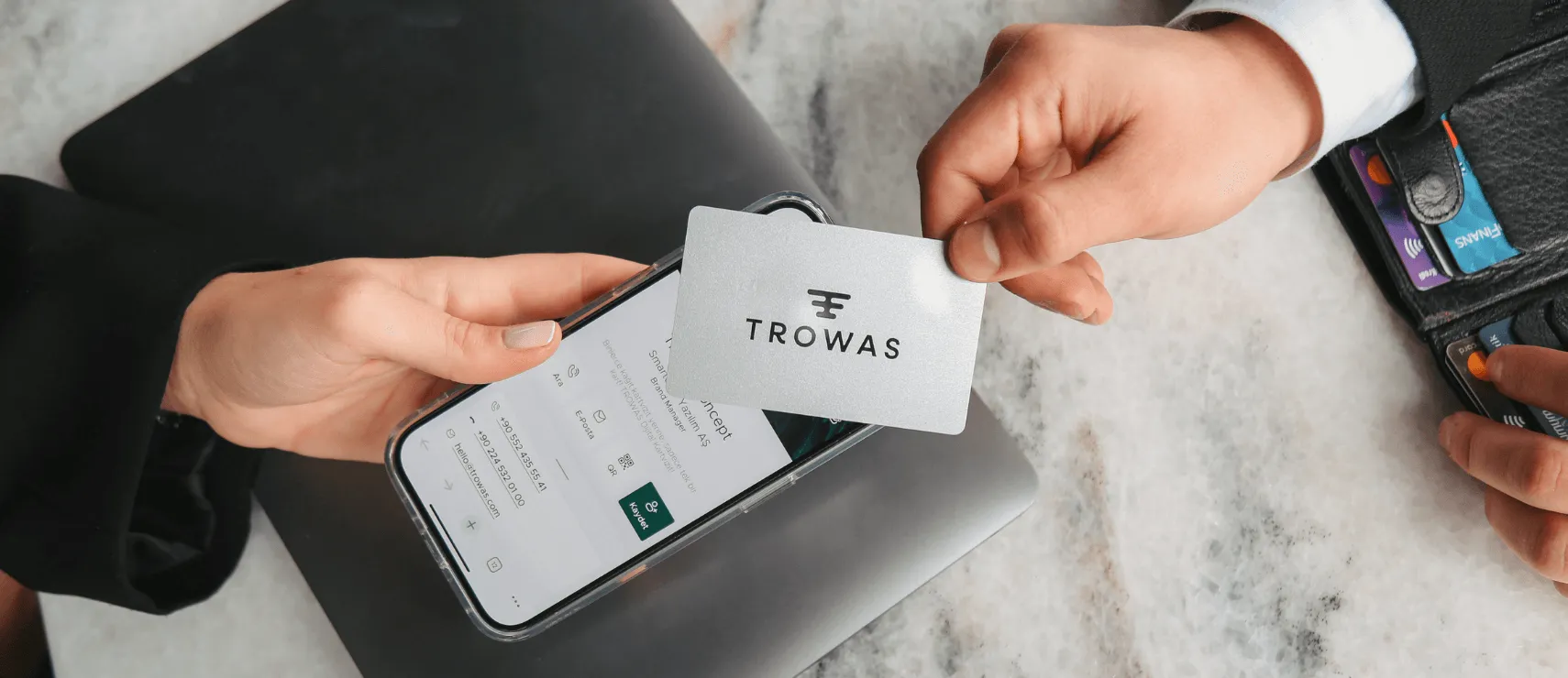 Advantages of Digital Cards