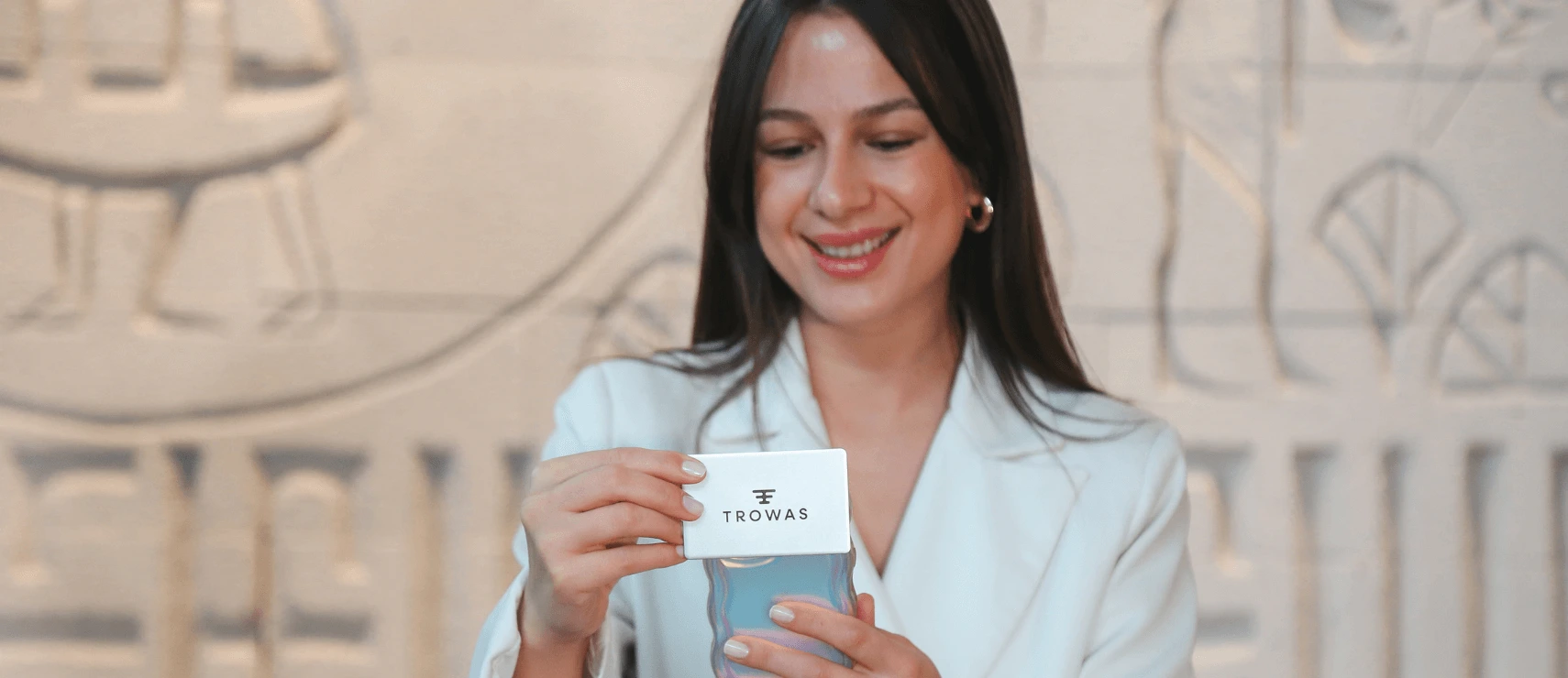 Metal Dijital Kartvizit: Detaylarda fark yaratanlar için